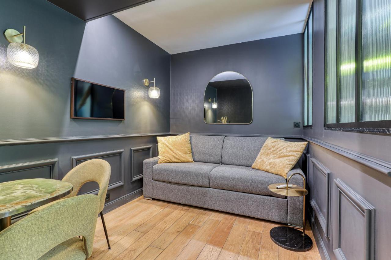 Montaigne Executive Parigi
